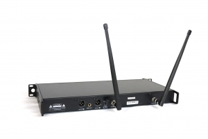 RFIntell QL7R/T1-B 720,500-754,000 МГц 2-канальная радиосистема с 2-мя ручными микрофонами в Глазове